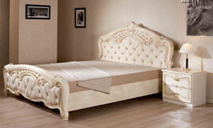 Which bed is better to choose in the bedroom: tips on how to choose the right bed for the bedroom