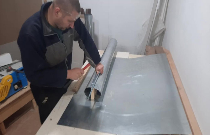 Jak vyrobit a nainstalovat komín z nerezové oceli vlastníma rukama: pokyny krok za krokem