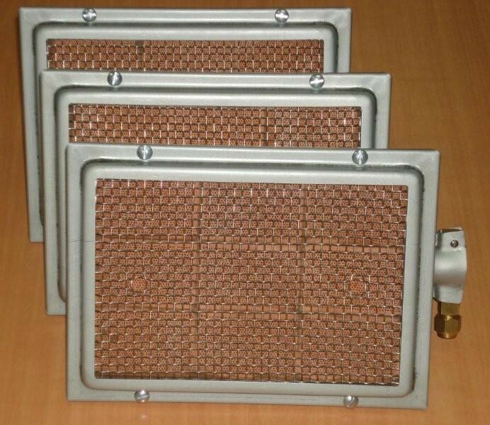 Catalyst plate in a gas heater