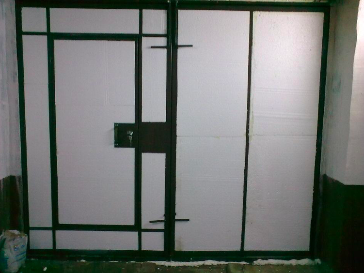 Garage door insulation