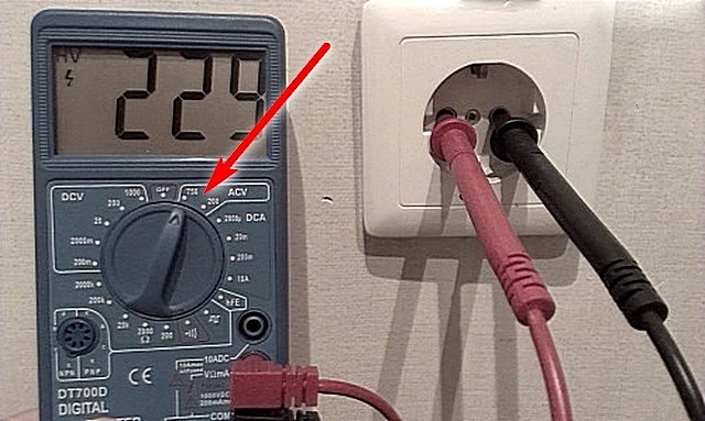 Checking voltage with a multimeter