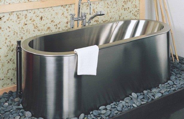 Features of manufacturing. What is the difference between a steel bath and others?