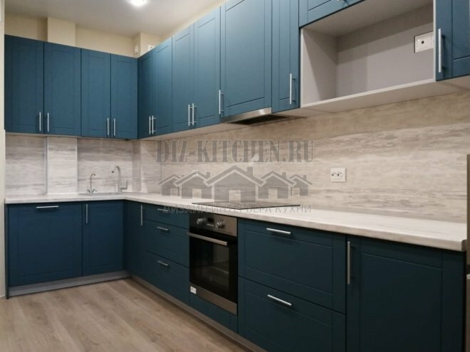 Grey-blue kitchen
