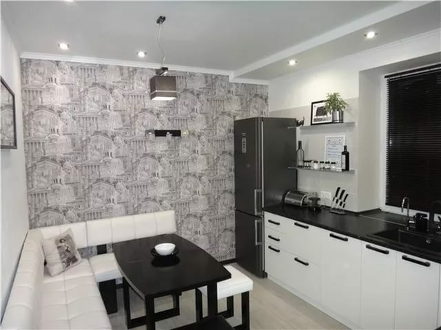 Gray and black kitchen