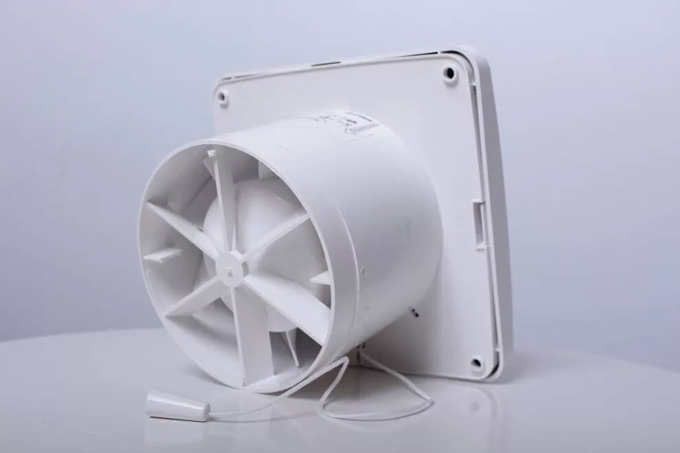 Ventilator pentru ventilație forțată