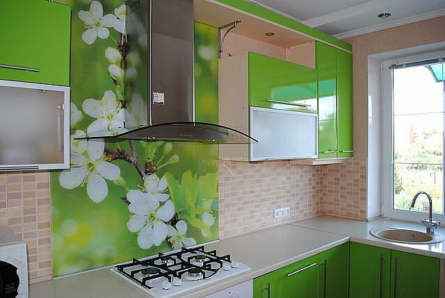 Küche in Grüntönen