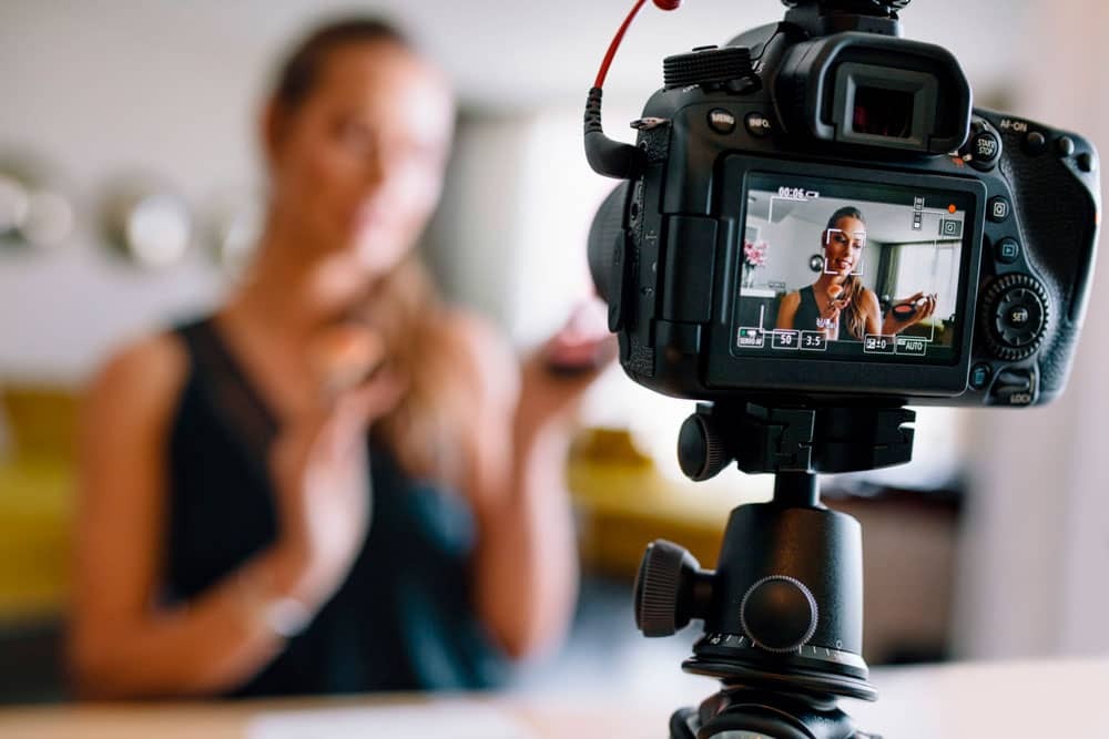 La mejor cámara para vlogging en 2021: cómo elegir para un blog – Setafi