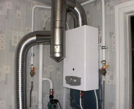 Typischer Gaswarmwasserbereiter