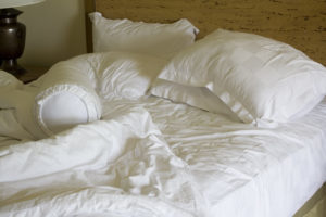 Why can not fill the bed in the morning: the causes and characteristics