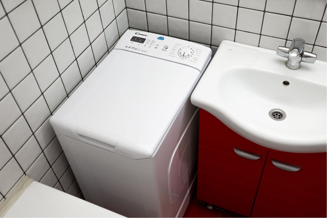 Hvordan velge en toppladet vaskemaskin? Dens fordeler og ulemper. Beste monteringstips - Setafi