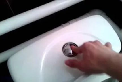 How to remove a cistern from a toilet: what are the cisterns, removing and disassembling the cistern