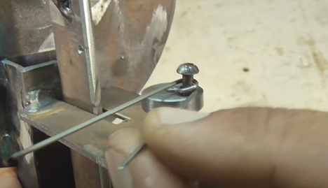 Hvordan laver man en stiksav med egne hænder? Trin-for-trin guide for begyndere – Setafi
